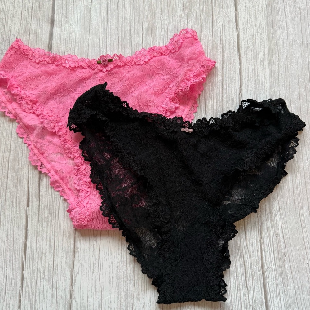 Skims Stretch Lace Brief